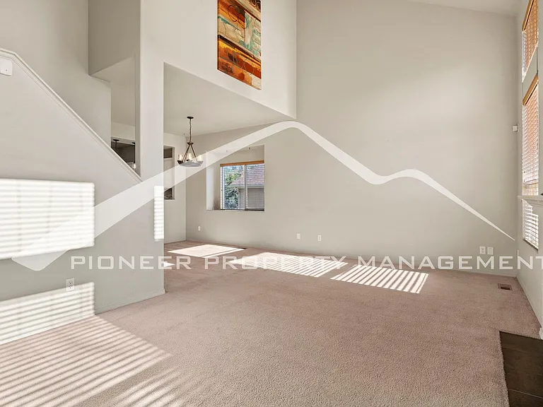 3654 Tail Wind Dr — Photo 7