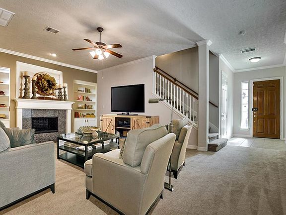 4th image of 2711 Wallingford Pnes