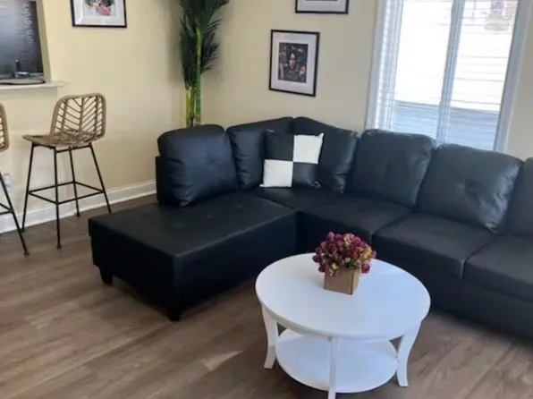 2137 Highland Ave, Cincinnati, OH 45219