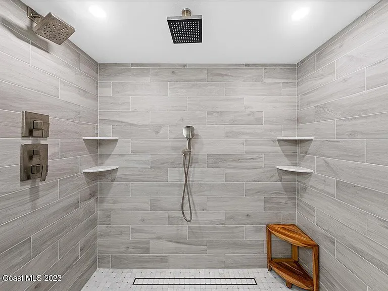 7801 Ridgewood Ave #1 — Photo 28