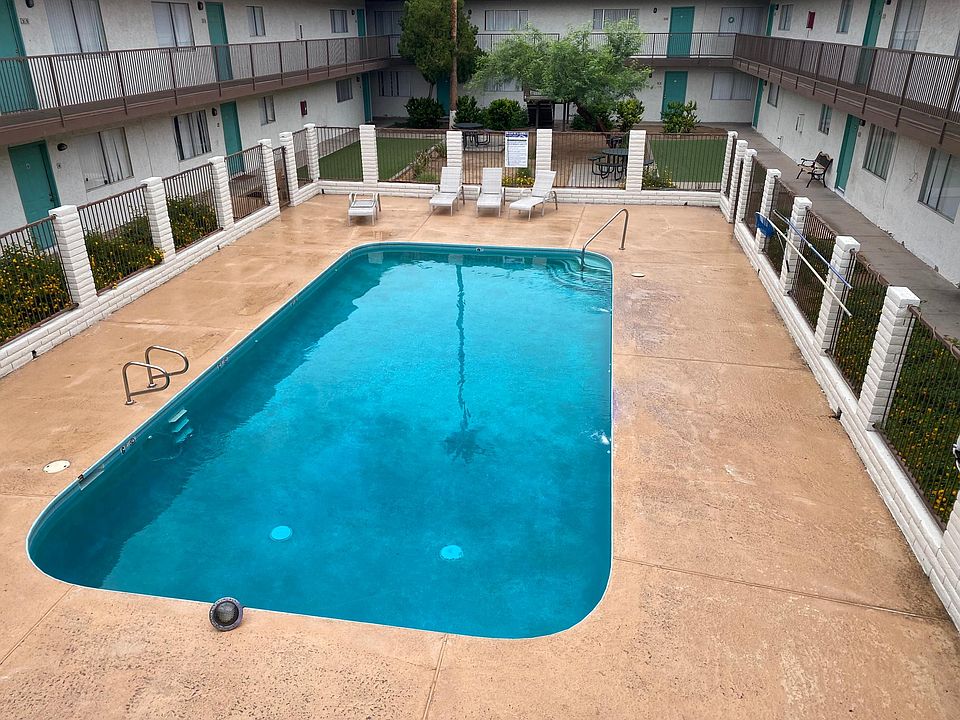 1st image of 237 S Ashland APT 32
