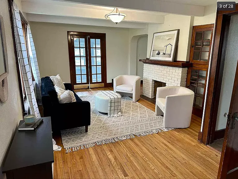 1323 Kirkwood Ave — Photo 5