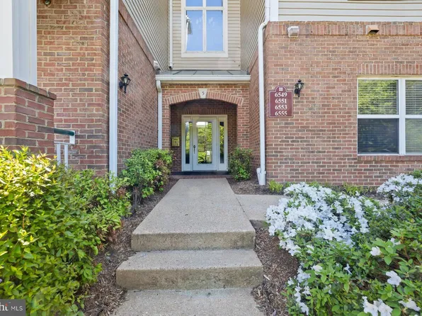 6551 Grange Ln Unit 202, Alexandria, VA 22315