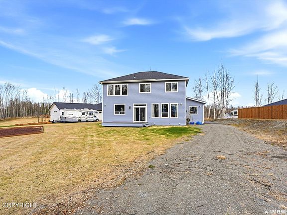5th image of 1370 N Bloodstone Cir