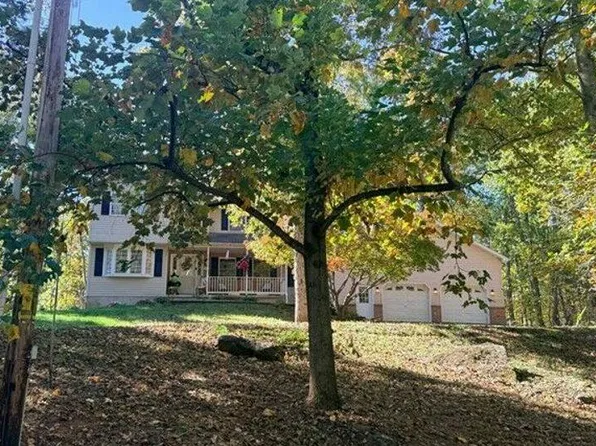 196 Bullfrog Rd, Gettysburg, PA 17325