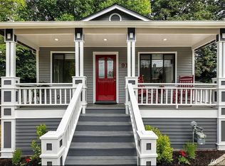 9112 32nd Ave NE #1, Seattle, WA 98115