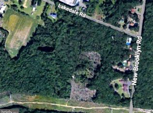 312 Lakedale Rd, Berlin, NJ 08009