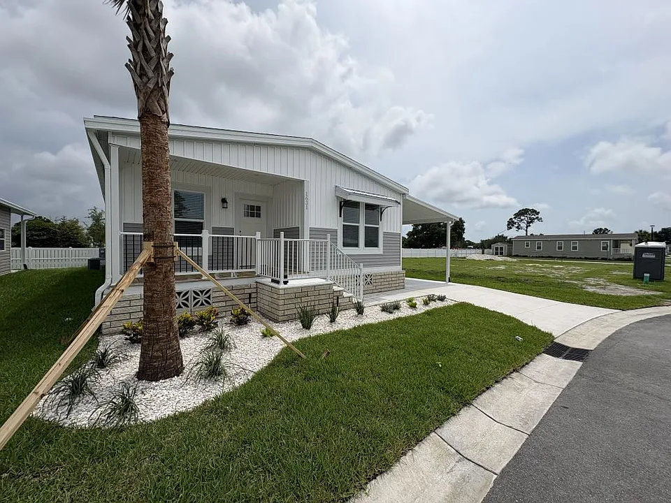 1631 Voyager Dr #361