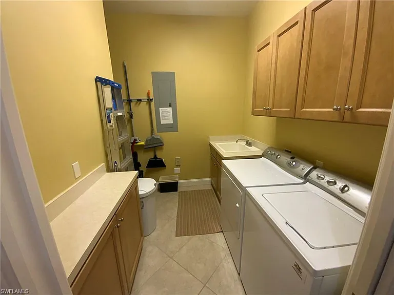 1315 Remington Way #1201 — Photo 9