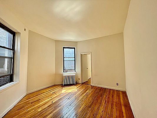 1st image of 212 W 82nd St #2BB