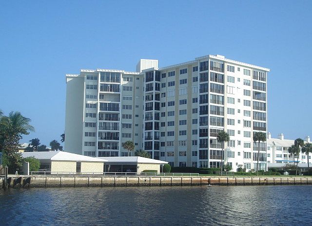 1st image of 86 Macfarlane Dr #7