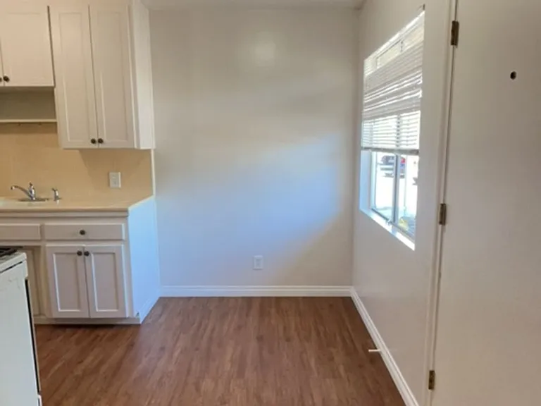 400 Ferrini Rd #4 — Photo 5