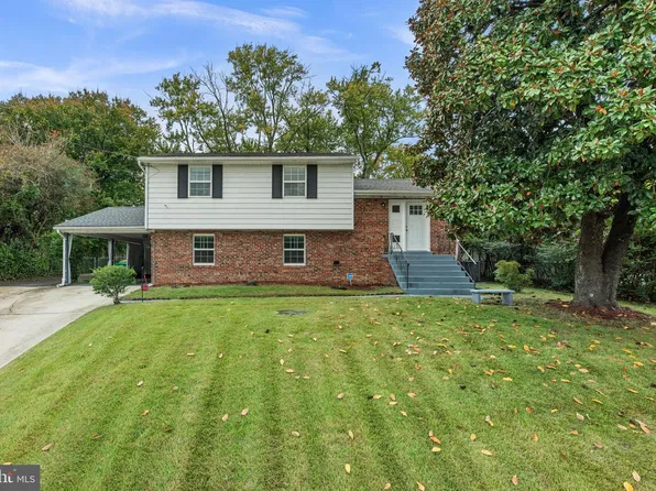 5506 San Juan Dr, Clinton, MD 20735
