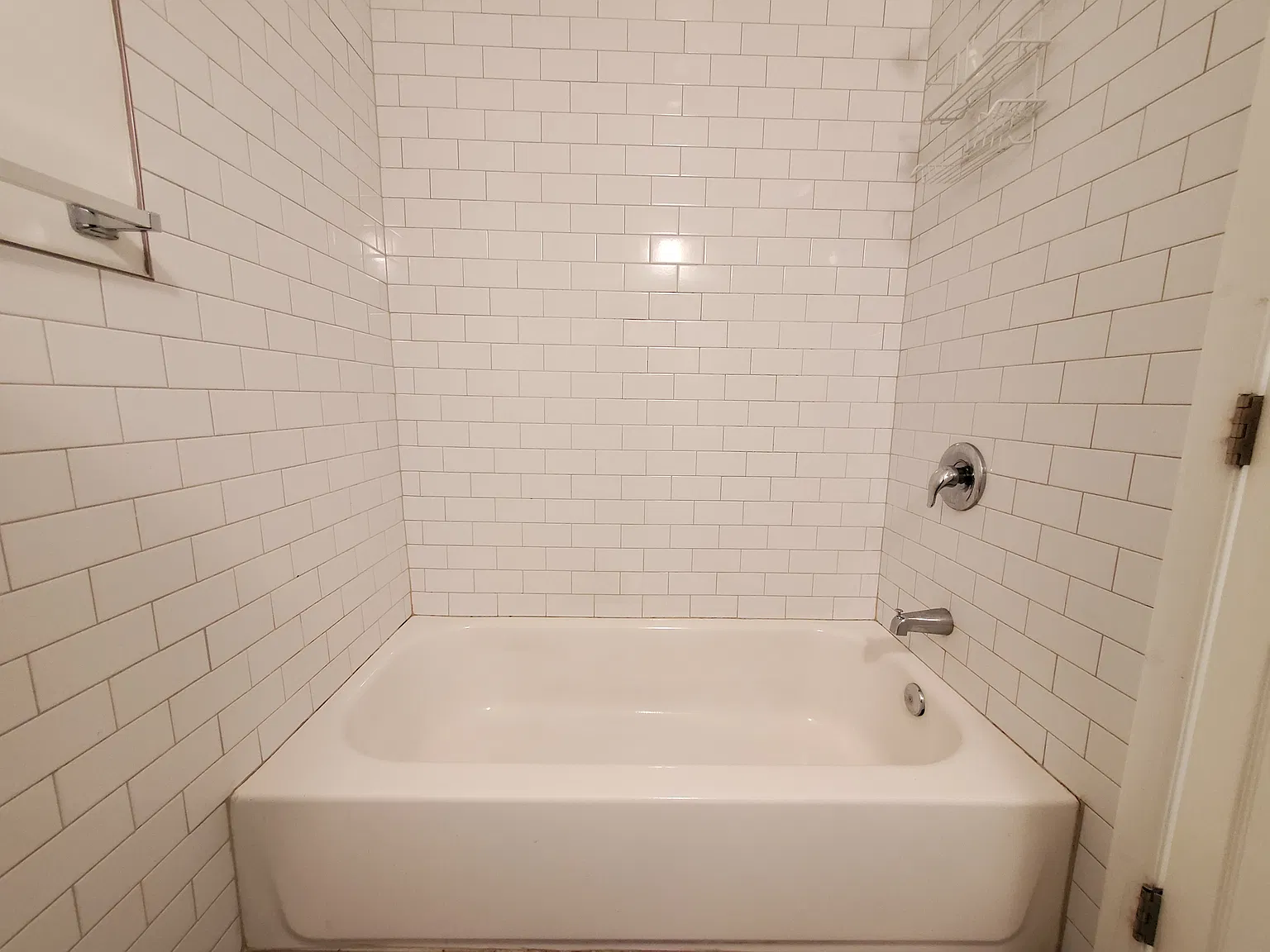 2 bed, 800 sqft, $1,875 — Photo 3