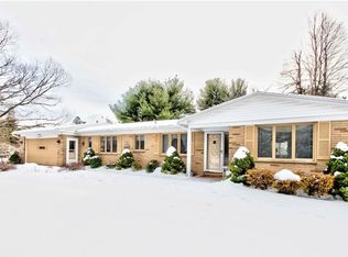 843 Klem Rd, Webster, NY 14580
