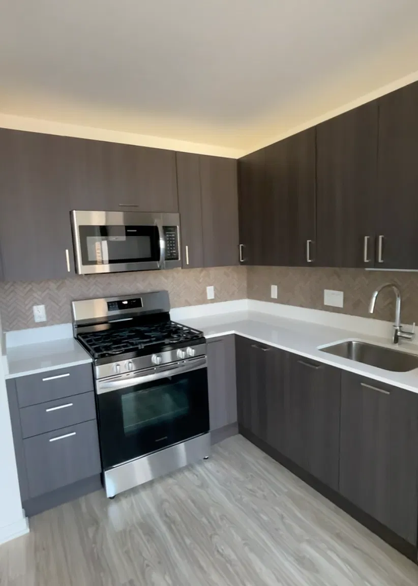 1 bed, 750 sqft, $2,450 — Photo 4