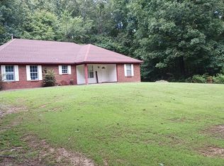 3940 Dean Rd, Nesbit, MS 38651