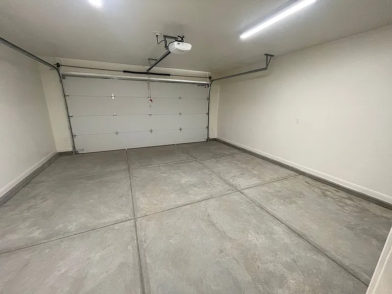 1396 E White Hollow Ln — Photo 25