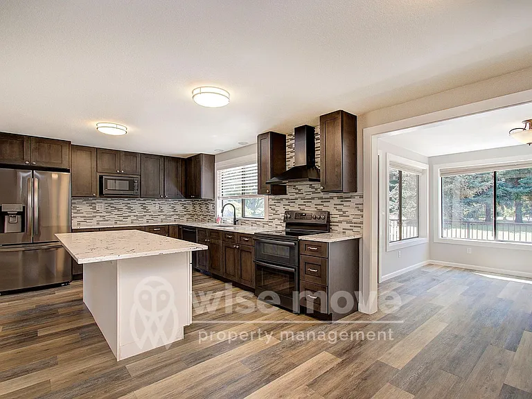 4001 NW 127th St — Photo 11