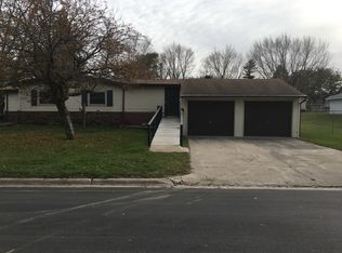 504 3rd St, Rolfe, IA 50581