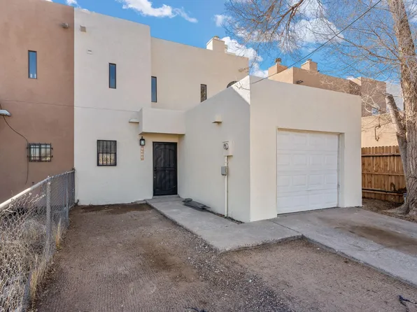 7934 Bell Ave SE, Albuquerque, NM 87108