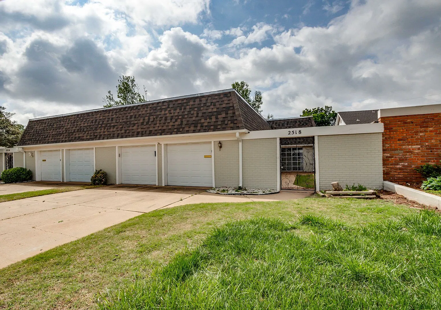 3 Bed 2 Bath Duplex In OKC! — Photo 1