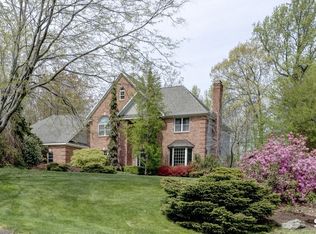 209 Farmingberry Drive, Southington, CT 06444