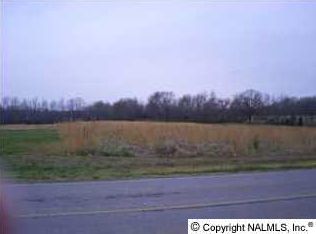 14224 Quinn Rd, Athens, AL 35611