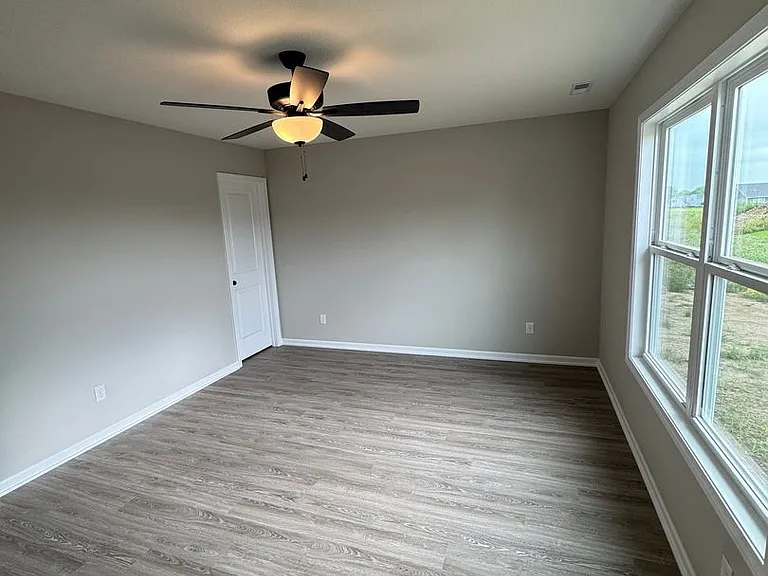 4153 Centerstone Pkwy — Photo 4
