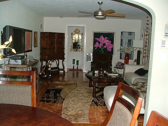 2nd image of 435 Westminster St