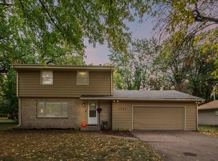 7321 E River Rd, Fridley, MN 55432