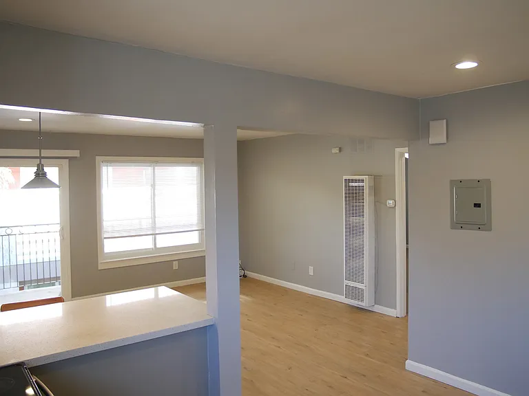 1109 Parker St #4 — Photo 8