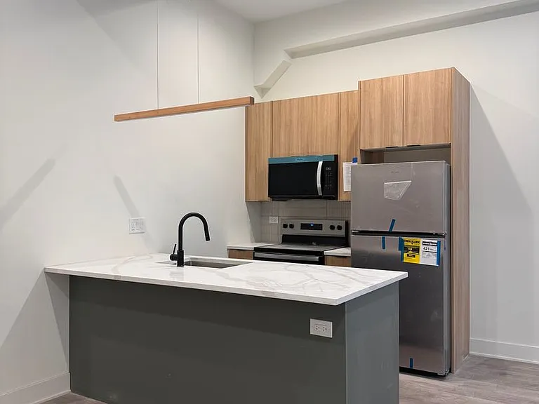 The Evergreen Lofts — Photo 9