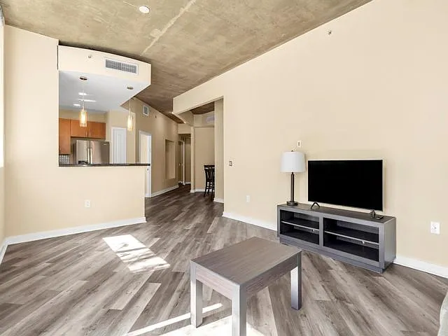 300 S Australian Ave #618 — Photo 11