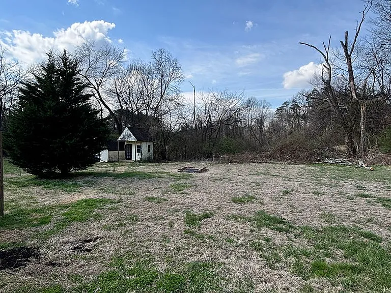 3421 Happy Acres Rd — Photo 33