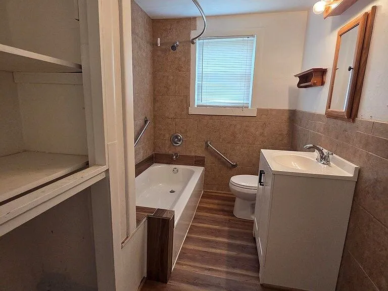 3414 Riverside Dr — Photo 9
