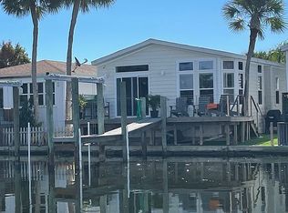 808 Osprey Ct, Fort Pierce, FL 34949