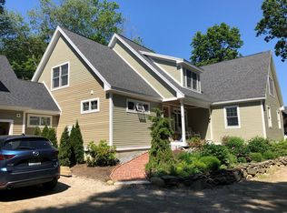 55 Pine St #2, Portsmouth, NH 03801