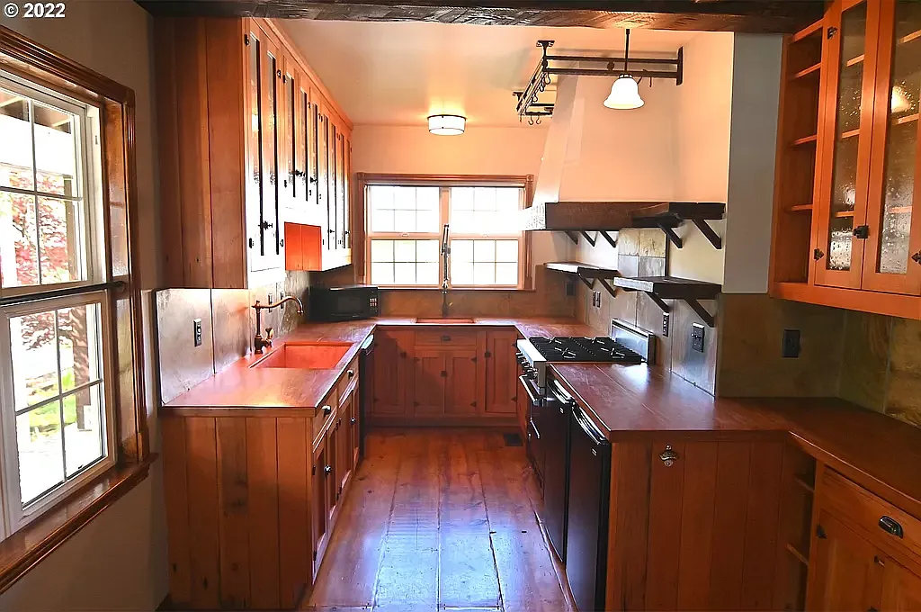 7210 N Haven Ave — Photo 3