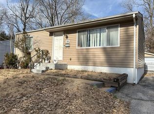 929 Clearfield Dr, Saint Louis, MO