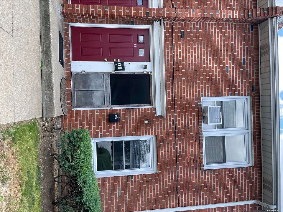 1st image of 680 Evelyn Ave APT 1