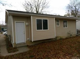 2710 Eaton Pl, Flint, MI 48506