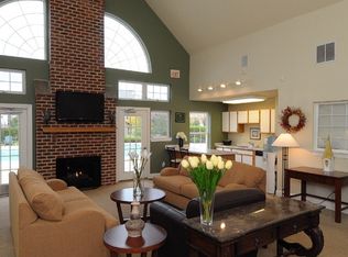 3 Ashdale Cir, Newark, DE 19702