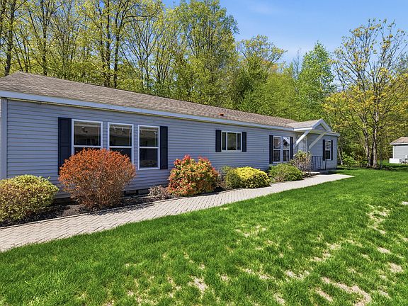 2nd image of 46 Caslyn Drive