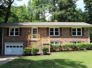 107 Laurel Ln, Seneca, SC 29678