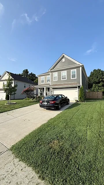 4 bed, 3.5 bath, 3166 sqft, $3,249 — Photo 3