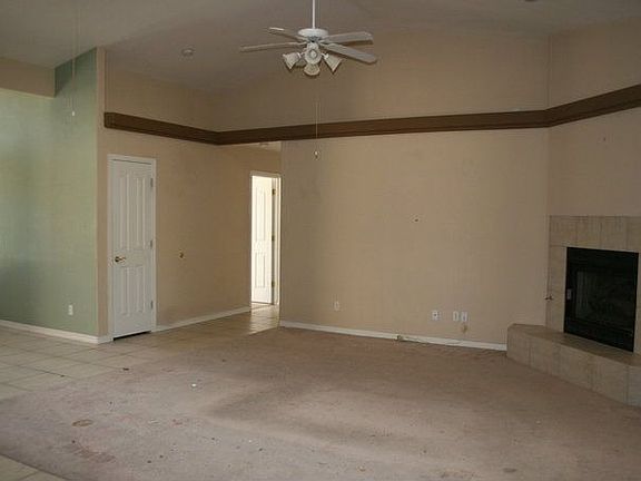 4th image of 2651 Diamond Spur St