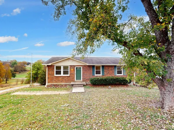 136 Dennis Rd, Hendersonville, TN 37075
