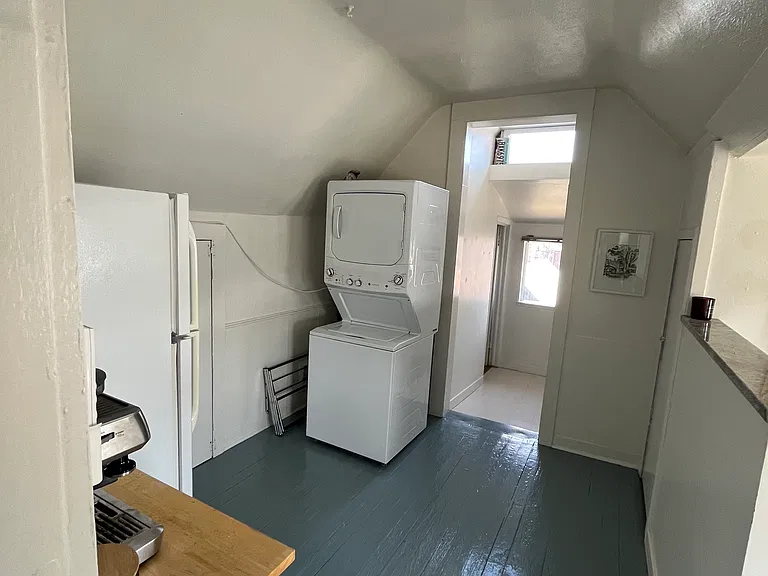 washer/dryer next to office space