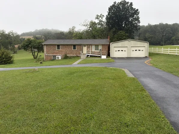 906 Boyers Rd, Harrisonburg, VA 22801